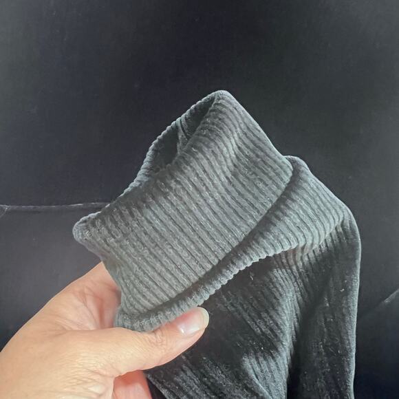 Alo Yoga Velour Baller Hoodie Women's Size small black Oversized Heavyweight - Picture 7 of 9